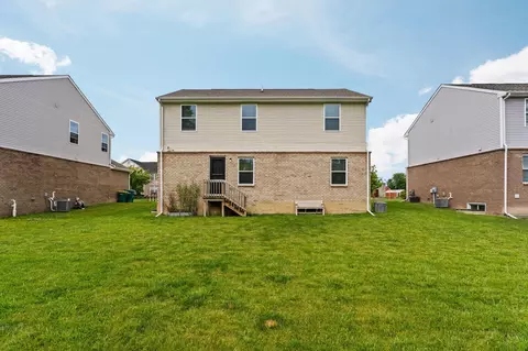 Exterior - 16901 Aberdeen Dr, Romulus, MI 48174 photo 6 of 10