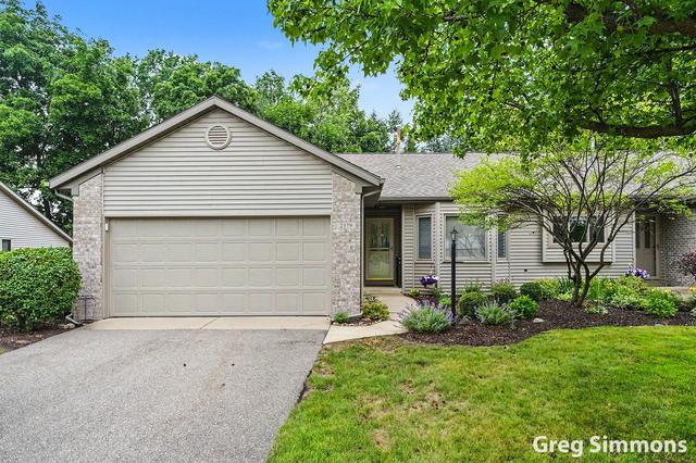 2579 Falcon Pointe Dr NW, Grand Rapids, MI 49534