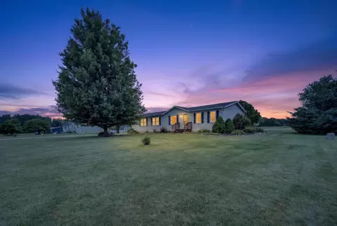 3663 S Lyons Rd, Lyons, MI 48851
