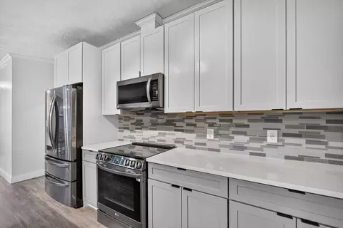 Kitchen - 3663 S Lyons Rd, Lyons, MI 48851 photo 5 of 6