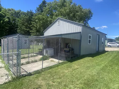 Exterior - 12915 Cassidy Rd, Bellevue, MI 49021 photo 16 of 25