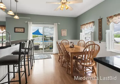 Dining - 12915 Cassidy Rd, Bellevue, MI 49021 photo 4 of 6