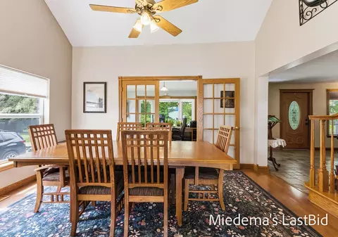 Dining - 12915 Cassidy Rd, Bellevue, MI 49021 photo 5 of 6