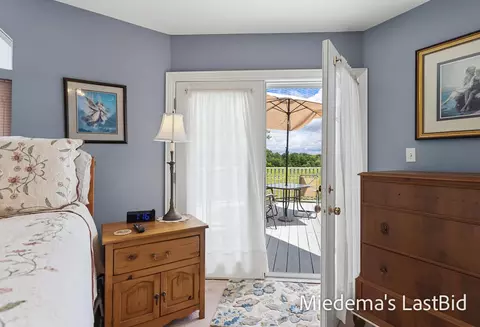 Bedroom - 12915 Cassidy Rd, Bellevue, MI 49021 photo 2 of 5