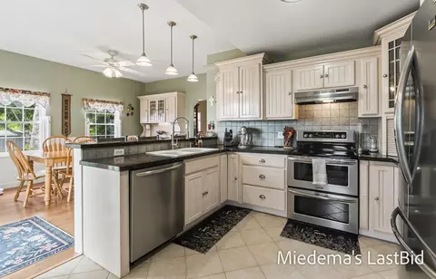 Kitchen - 12915 Cassidy Rd, Bellevue, MI 49021 photo 1 of 3