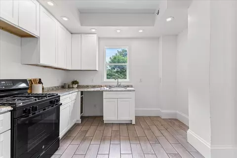 Kitchen - 204 Orange St, Jackson, MI 49202 photo 3 of 3