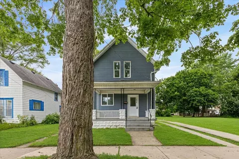 Exterior - 204 Orange St, Jackson, MI 49202 photo 3 of 3