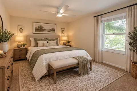 Bedroom - 1511 Springbrook Dr, Jenison, MI 49428 photo 7 of 7