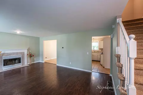 Living - 1511 Springbrook Dr, Jenison, MI 49428 photo 3 of 4