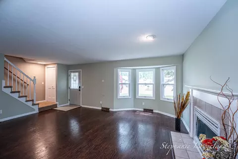 Living - 1511 Springbrook Dr, Jenison, MI 49428 photo 1 of 4