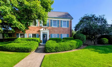 636 Ruddiman Dr, Muskegon, MI 49445