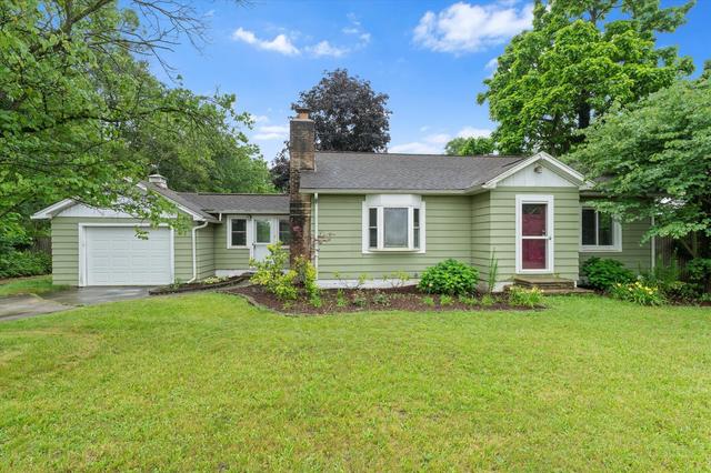 122 Silsbee St, Niles, MI 49120