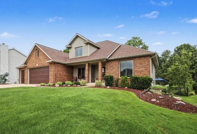 3035 View Point St SW, Jenison, MI 49428
