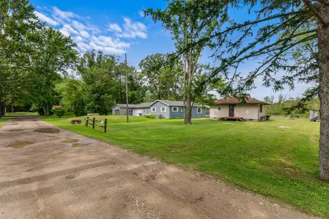 Exterior - 5362 Beverly Dr, Reading, MI 49274 photo 4 of 21
