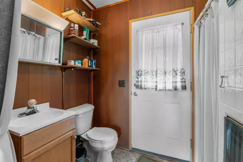 Bath - 5362 Beverly Dr, Reading, MI 49274 photo 1 of 1