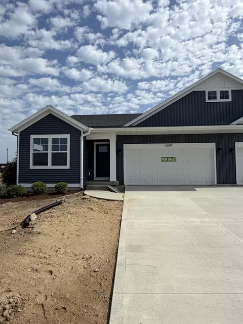 6599 Bellflower Dr SW #1, Zeeland, MI 49464