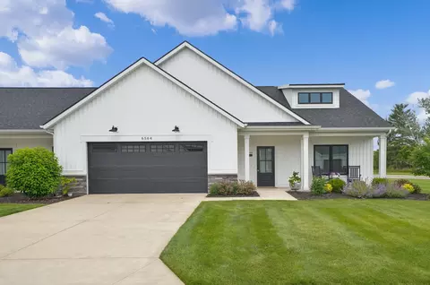 6564 Sheldon Crossing Dr, Hudsonville, MI 49426