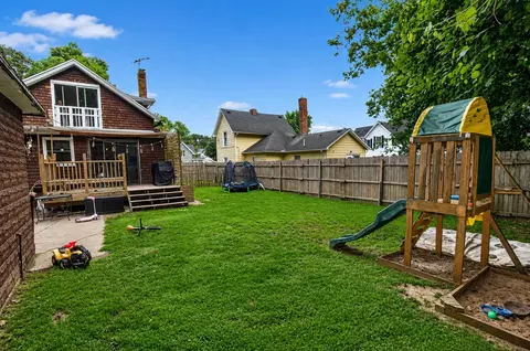 Exterior - 628 Ellery Ave, Jackson, MI 49202 photo 5 of 5