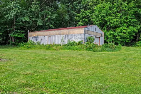 Exterior - 59293 Roberts Rd, Three Rivers, MI 49093 photo 5 of 7