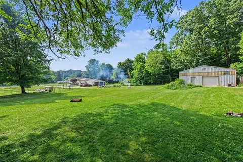 Exterior - 59293 Roberts Rd, Three Rivers, MI 49093 photo 4 of 7