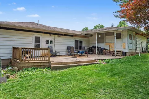 Exterior - 59293 Roberts Rd, Three Rivers, MI 49093 photo 3 of 7