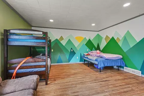 Bedroom - 59293 Roberts Rd, Three Rivers, MI 49093 photo 2 of 2