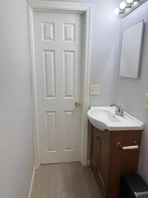 Bath - 59293 Roberts Rd, Three Rivers, MI 49093 photo 3 of 4