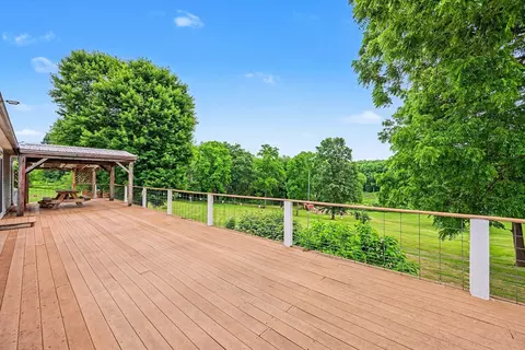 Exterior - 13191 Harder Rd, Three Rivers, MI 49093 photo 6 of 10