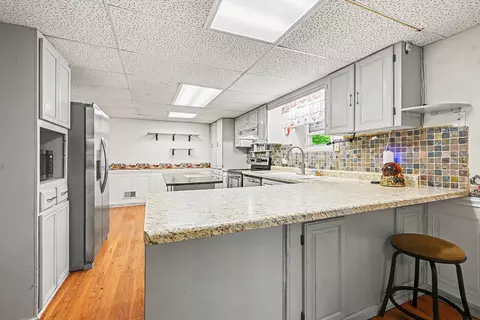 Kitchen - 13191 Harder Rd, Three Rivers, MI 49093 photo 4 of 4