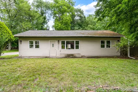 1403 S Mears Ave, Whitehall, MI 49461