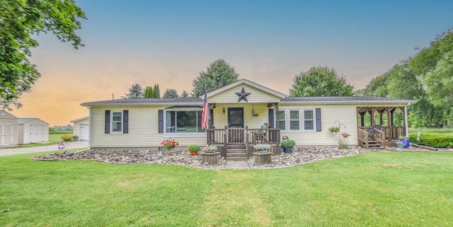 556 N Briggs Rd, Quincy, MI 49082