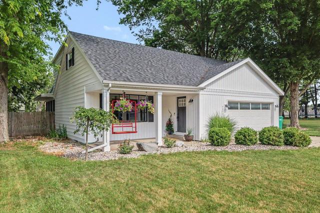 5323 Rugby St, Portage, MI 49024