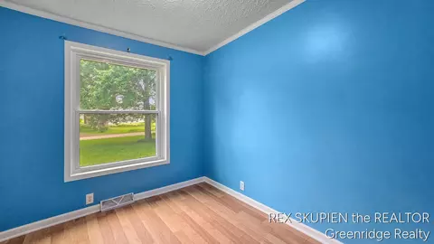 Bedroom - 571 W Eagle Rdg, White Cloud, MI 49349 photo 1 of 1