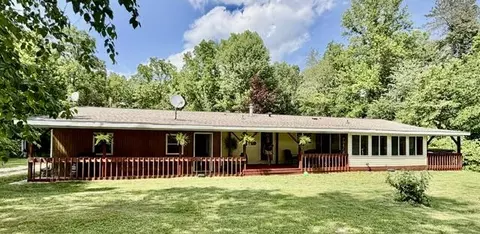 3130 134th Ave, Hopkins, MI 49328