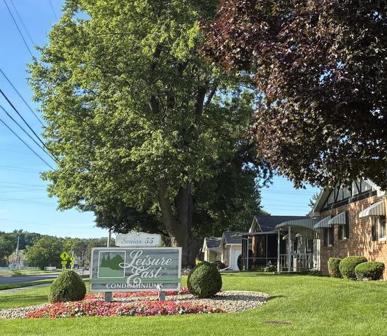 896 Andover Ct SE, Grand Rapids, MI 49508