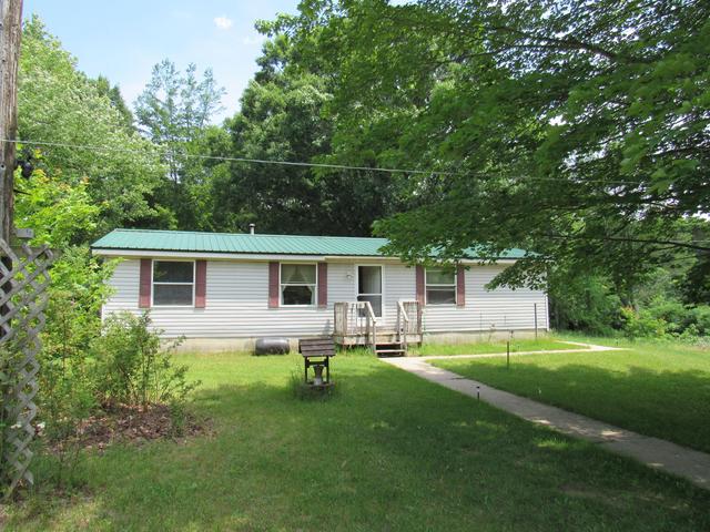 710 N 204th Ave, Hesperia, MI 49421