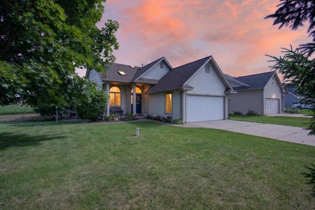 290 Somerset Dr, Cement City, MI 49233