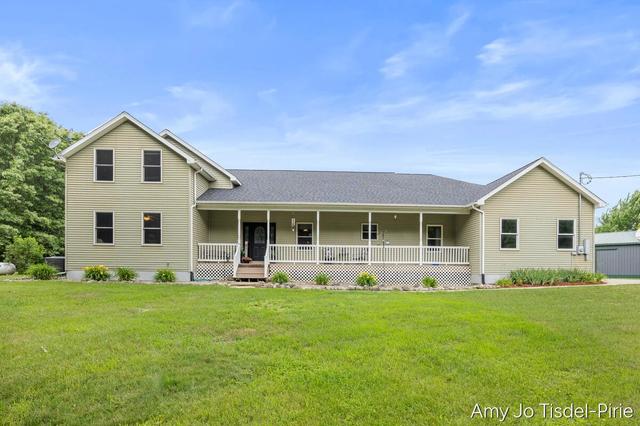 5824 W Grand River Rd, Laingsburg, MI 48848