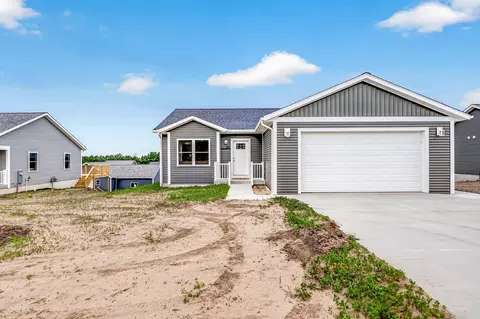 297 Aspen Hill Dr, Shelby, MI 49455