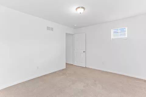 Bedroom - 286 Springview St, Ann Arbor, MI 48103 photo 4 of 8