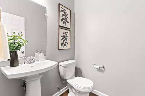 Bath - 286 Springview St, Ann Arbor, MI 48103 photo 1 of 6