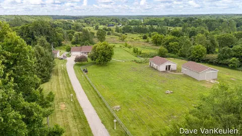 4494 Barber Rd, Hastings, MI 49058
