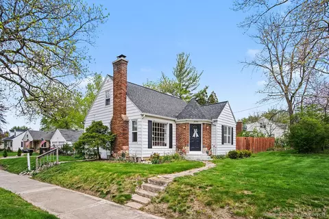 2101 Boston St SE, Grand Rapids, MI 49506