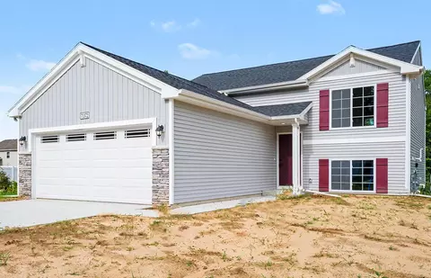 71372 Embassy Rd, Edwardsburg, MI 49112