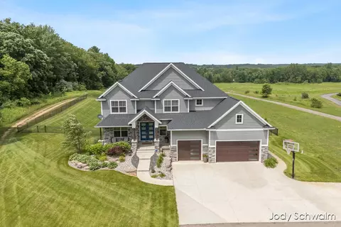 3619 12 Mile Rd NE, Rockford, MI 49341