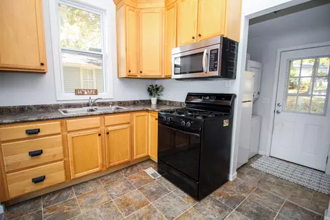 Kitchen - 58463 Loop Rd, Three Rivers, MI 49093 photo 2 of 3