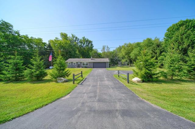 9871 Knight Rd, Grass Lake, MI 49240