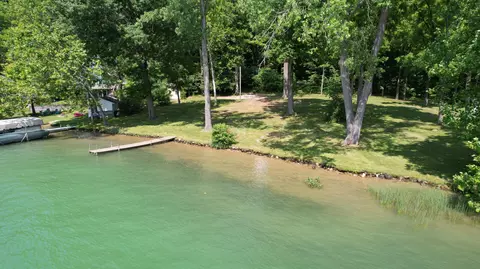 65341 North Dr, Cassopolis, MI 49031 photo 2