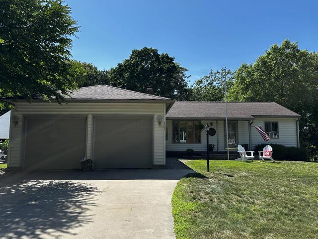 521 Leggat St, Grand Haven, MI 49417