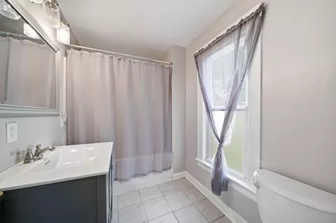 Bath - 122 W Monroe St, Jackson, MI 49202 photo 1 of 2